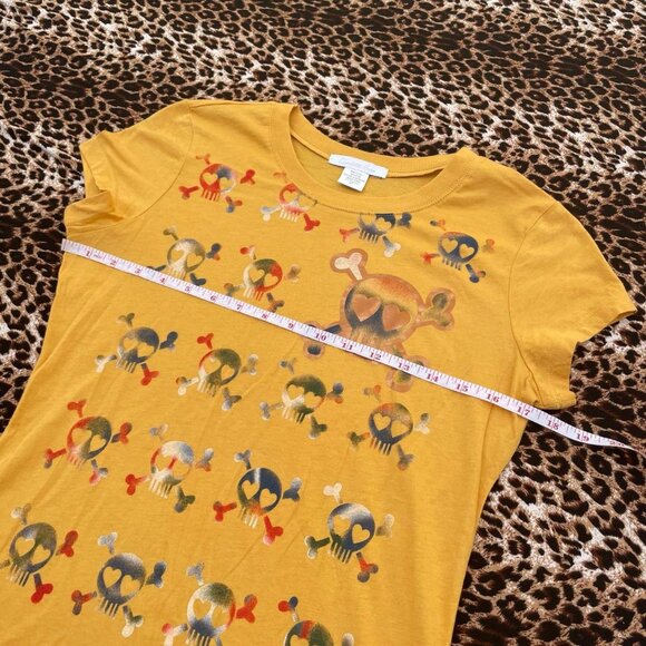 ☆ 2000s pirate skull baby tee ☆ - Picture 4 of 7